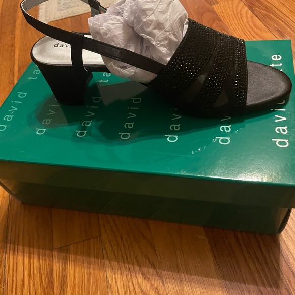 David Tate women’s sandals - Picture 2 of 4